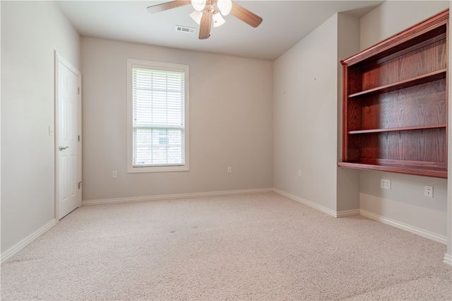 11503 Clubhouse Parkway, Farmington, AR 72730