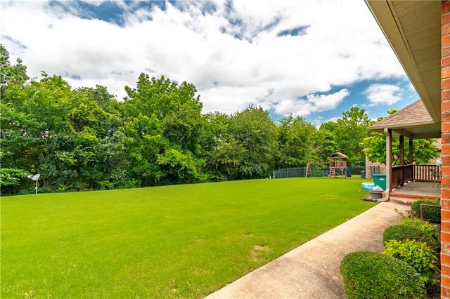 11503 Clubhouse Parkway, Farmington, AR 72730