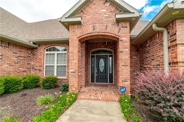 11503 Clubhouse Parkway, Farmington, AR 72730