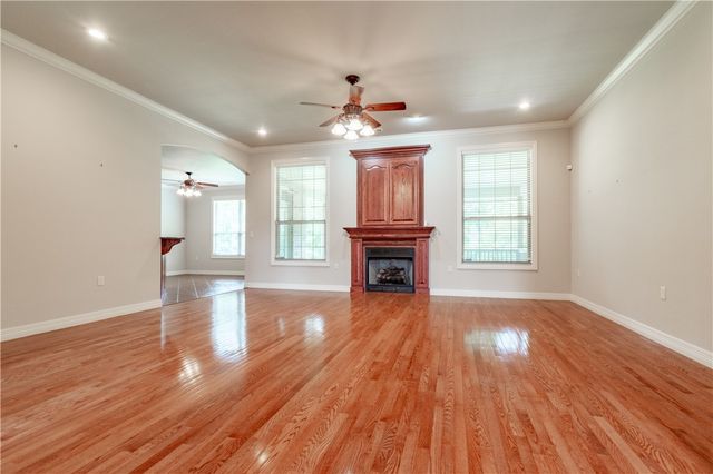 11503 Clubhouse Parkway, Farmington, AR 72730
