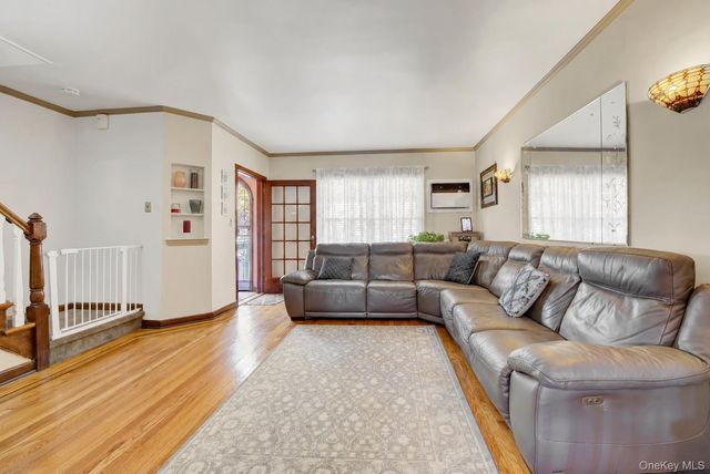 61-05 78th Street, Middle Village, NY 11379