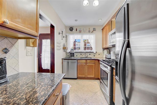 61-05 78th Street, Middle Village, NY 11379