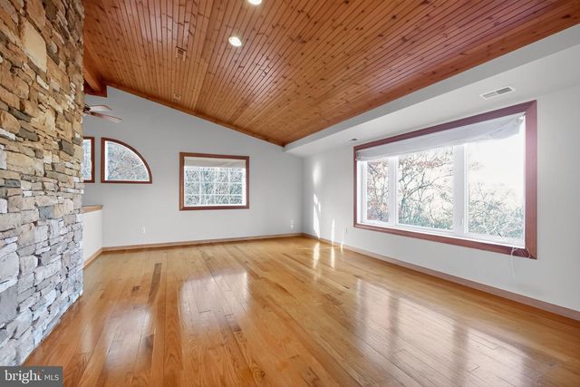 227 HAINES DR, Capon Bridge, WV 26711