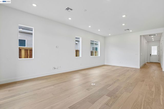 1087 Riverbend Drive, Brentwood, CA 94513