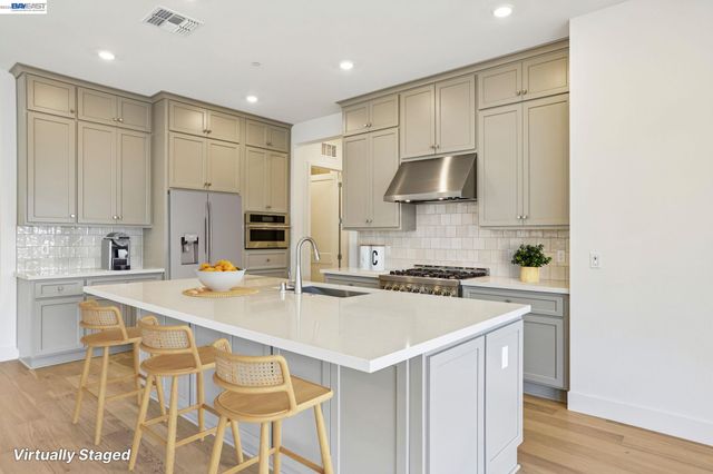1087 Riverbend Drive, Brentwood, CA 94513
