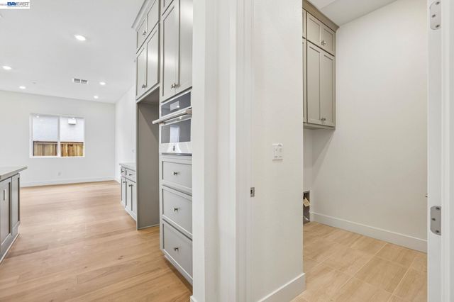 1087 Riverbend Drive, Brentwood, CA 94513
