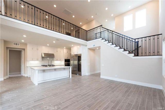 77 Gravity, Irvine, CA 92618