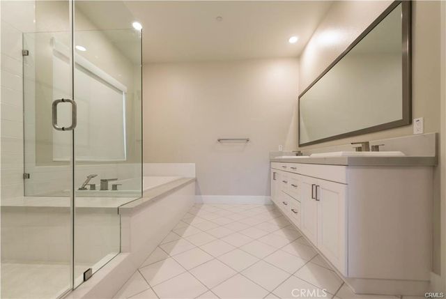 77 Gravity, Irvine, CA 92618
