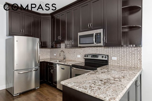222 E 32nd Street, New York City, NY 10016