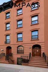 222 E 32nd Street, New York City, NY 10016