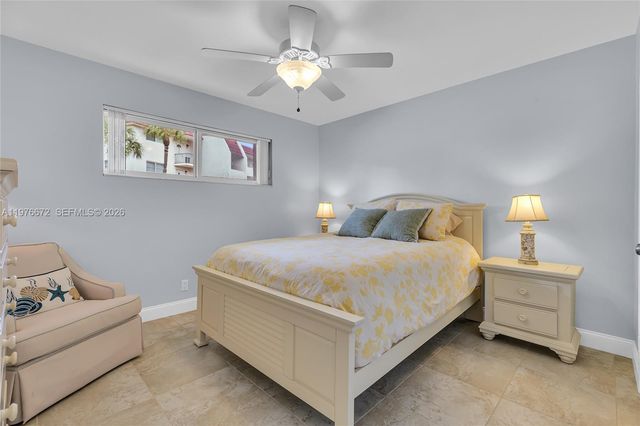 9320 S Hollybrook Lake Dr 108, Pembroke Pines, FL 33025