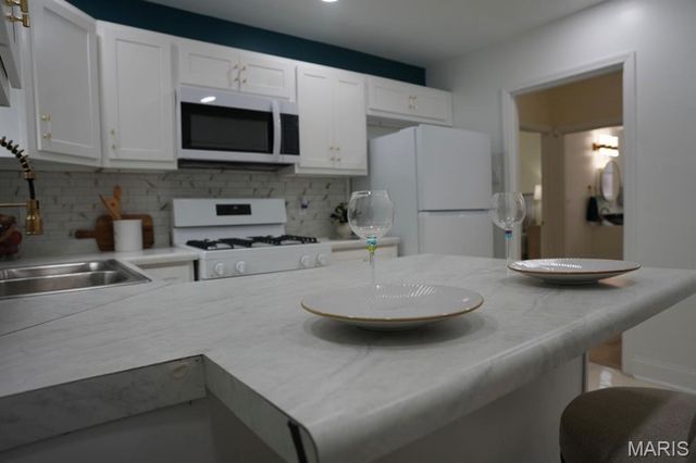 8725 Goodfellow Boulevard, St Louis, MO 63147