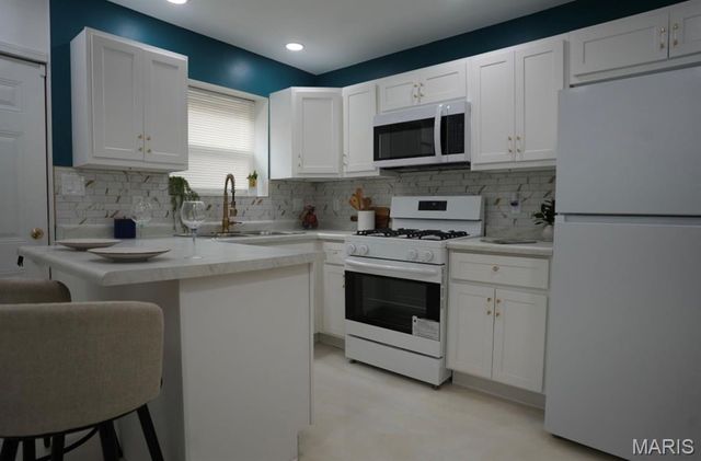 8725 Goodfellow Boulevard, St Louis, MO 63147