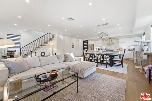 14650 Margate Street, Sherman Oaks, CA 91411