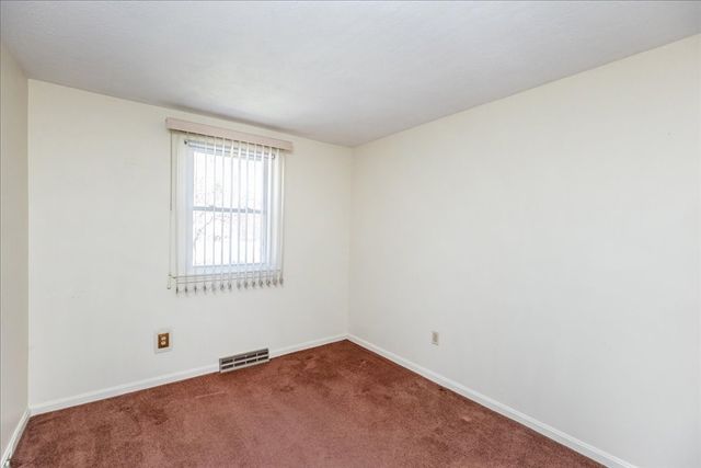 26 Partridge Rd, Methuen, MA 01844