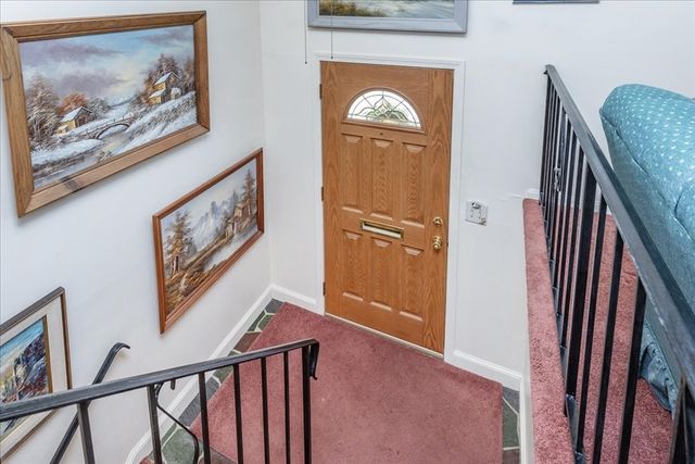 26 Partridge Rd, Methuen, MA 01844