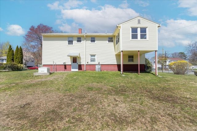 26 Partridge Rd, Methuen, MA 01844