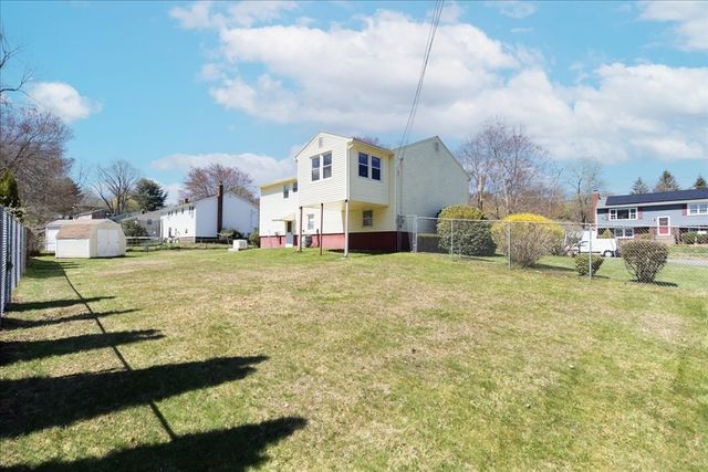26 Partridge Rd, Methuen, MA 01844