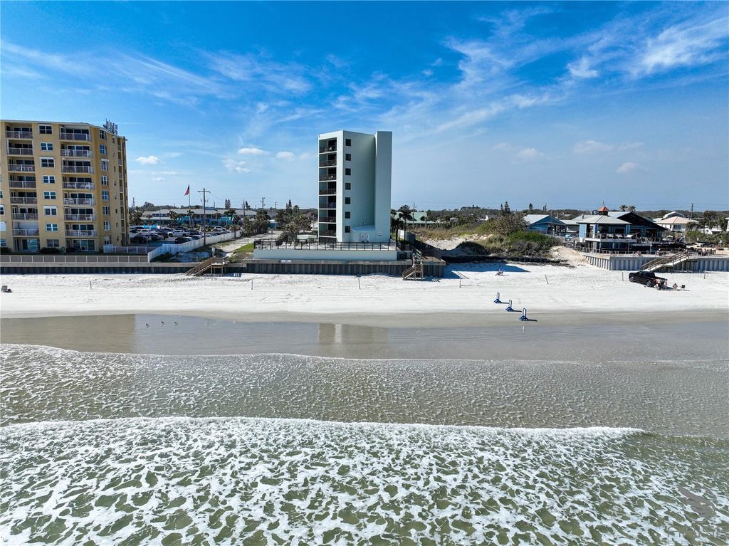 Image 31 of property listing at 3405 S ATLANTIC AVENUE 501, New Smyrna Beach, FL 32169