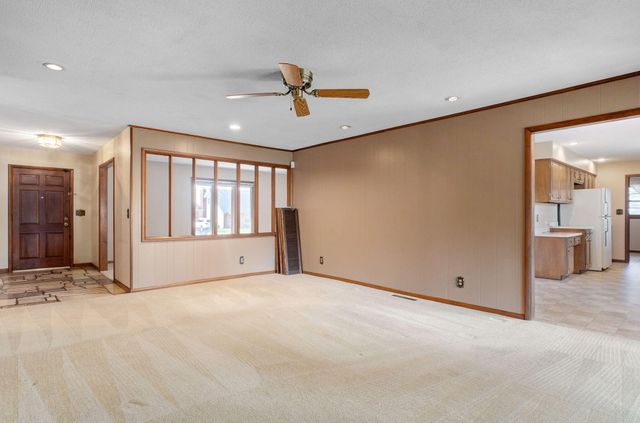 2025 E Shady Glen Drive, Springfield, MO 65804