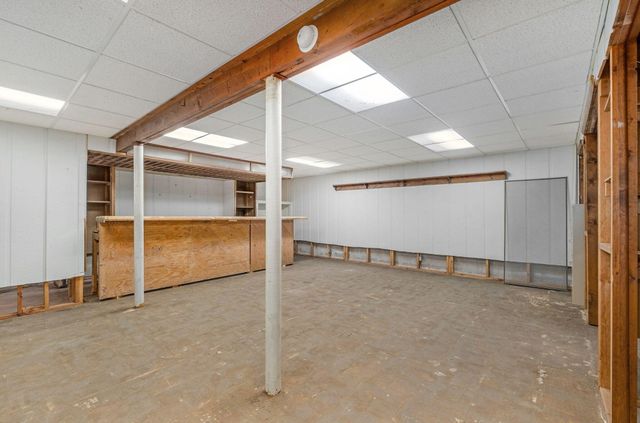 2025 E Shady Glen Drive, Springfield, MO 65804