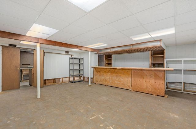 2025 E Shady Glen Drive, Springfield, MO 65804