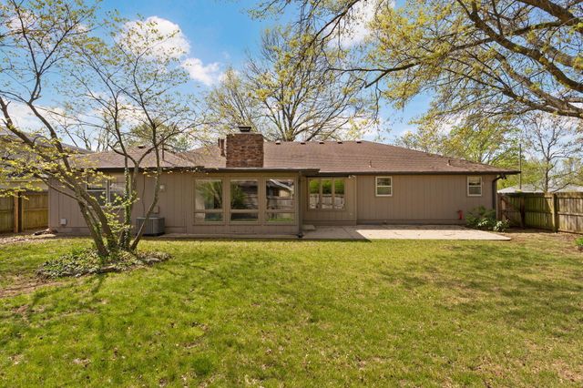 2025 E Shady Glen Drive, Springfield, MO 65804