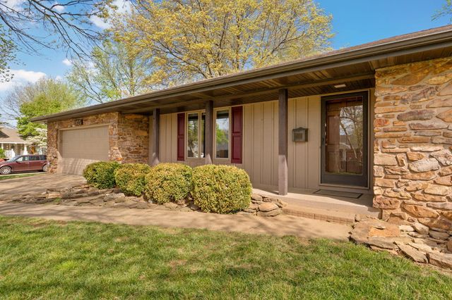2025 E Shady Glen Drive, Springfield, MO 65804