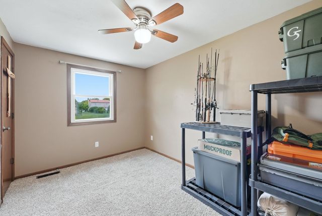1102 Heritage Lane, Angola, IN 46703