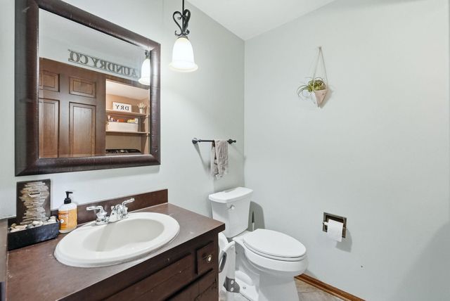 1102 Heritage Lane, Angola, IN 46703