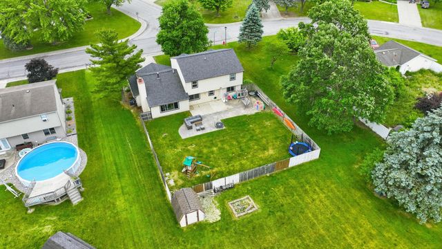 1102 Heritage Lane, Angola, IN 46703