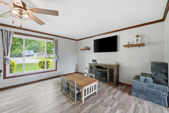 1102 Heritage Lane, Angola, IN 46703