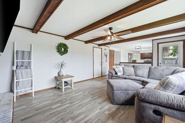 1102 Heritage Lane, Angola, IN 46703