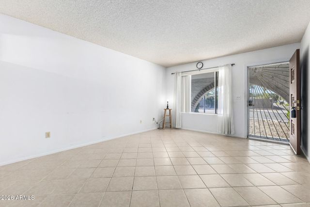 3109 N PENNINGTON Drive, Chandler, AZ 85224