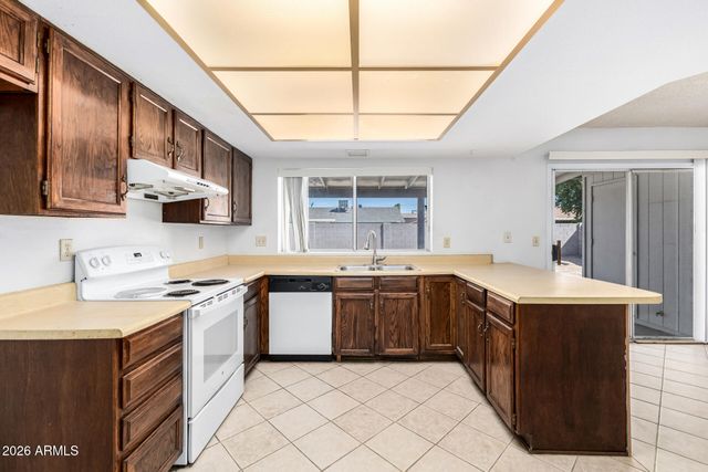 3109 N PENNINGTON Drive, Chandler, AZ 85224