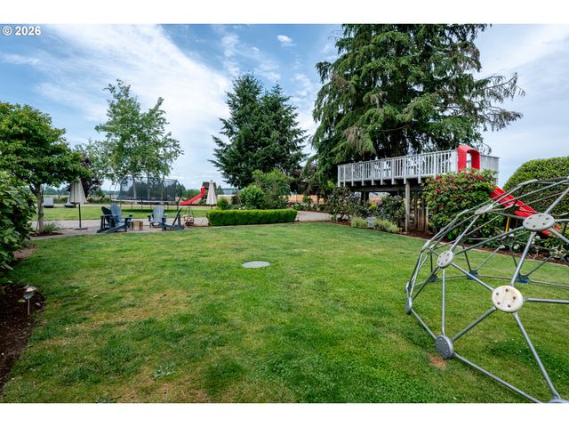 436 Nw TERRITORIAL Rd, Canby, OR 97013