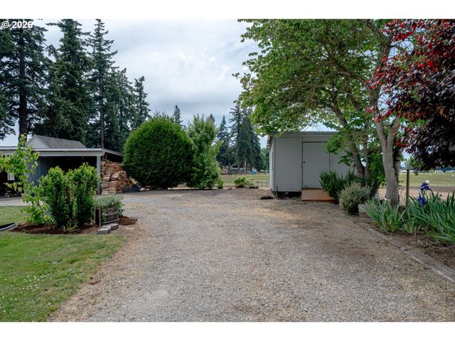 436 Nw TERRITORIAL Rd, Canby, OR 97013