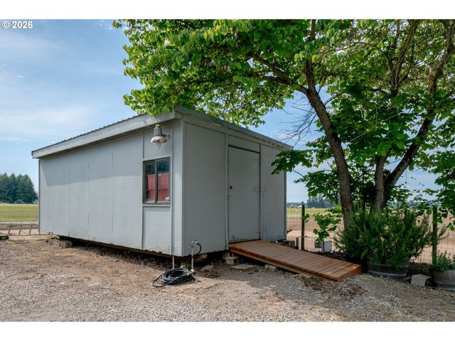 436 Nw TERRITORIAL Rd, Canby, OR 97013