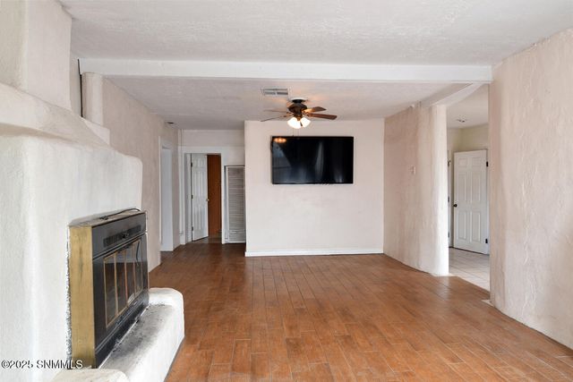 2650 Mayfield Lane, Las Cruces, NM 88007