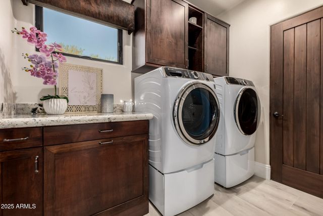 8205 E QUILL Street, Mesa, AZ 85207