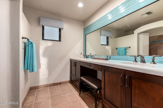 8205 E QUILL Street, Mesa, AZ 85207