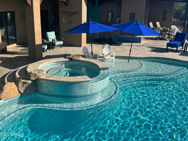 8205 E QUILL Street, Mesa, AZ 85207