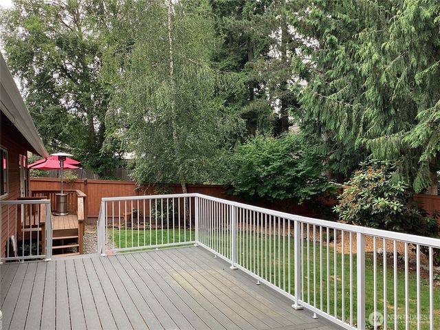 5212 103rd Street SW, Mukilteo, WA 98275
