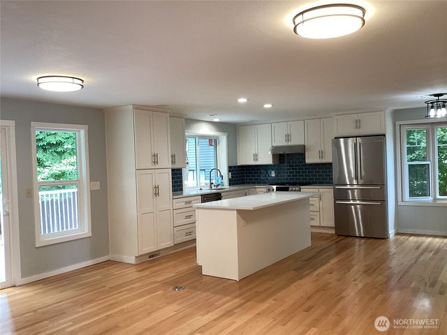 5212 103rd Street SW, Mukilteo, WA 98275