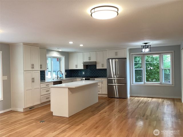 5212 103rd Street SW, Mukilteo, WA 98275