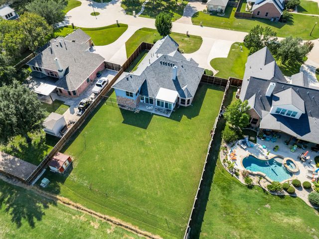 104 Olives Branch, Shady Shores, TX 76208