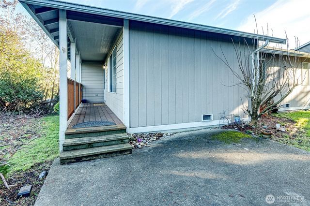 1716 Scenic Drive, Everett, WA 98203