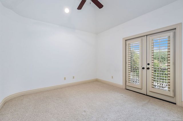 4 COBHAM WAY, San Antonio, TX 78218