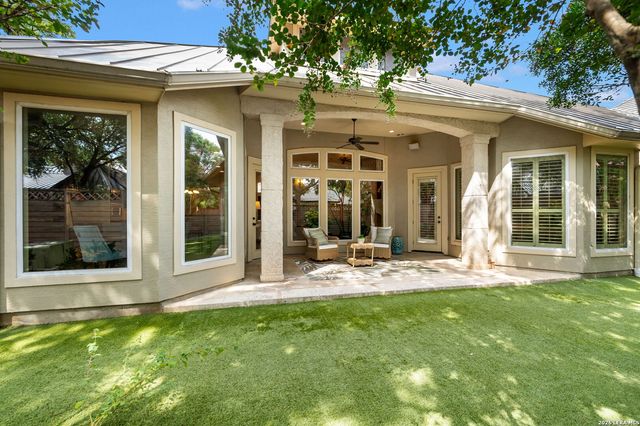 4 COBHAM WAY, San Antonio, TX 78218