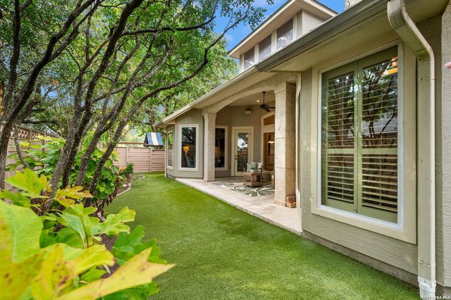 4 COBHAM WAY, San Antonio, TX 78218
